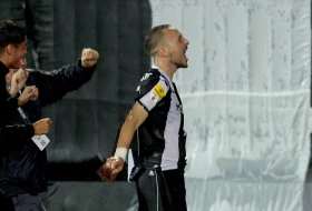 TVITOVI - Navijači Partizana podsećaju: "Leverkusen, who!?"